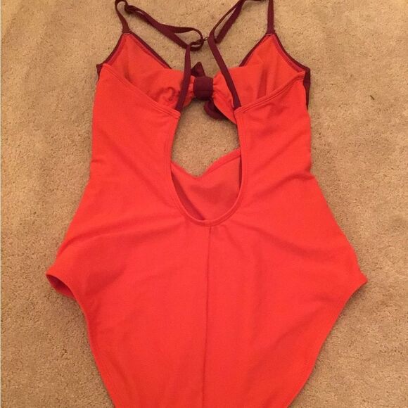 Adore Me Portia Contour One Piece Colorblock Swimsuit Red Purple Size Medium - Picture 4 of 5